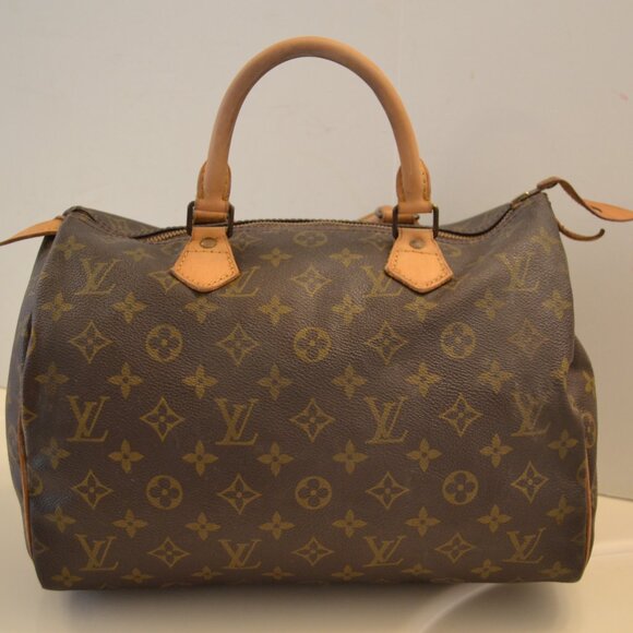 Authentic Louis Vuitton Speedy 30 Handbag With Certificate of Authenticity (GUC) - Picture 2 of 11
